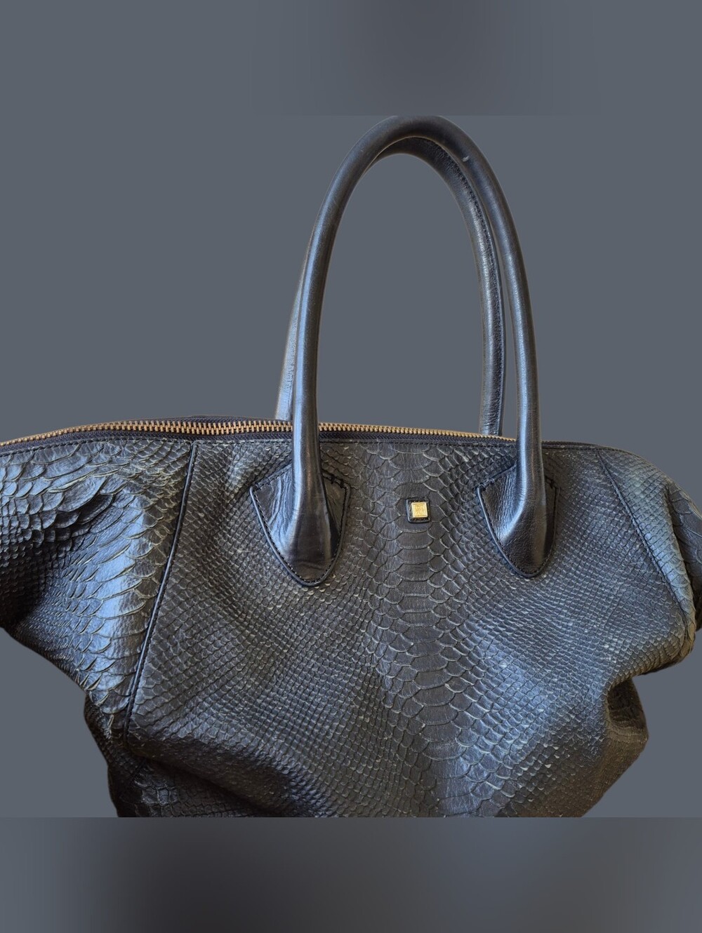 Pour La Victoire Black Textured Leather Tote Bag 25x20"